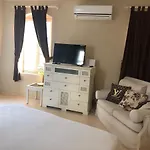 8 Apartahotel