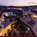 8 Marmaris