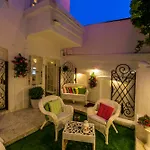 8 Lejlighedshotel