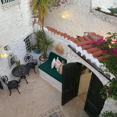 Aparthotel 8