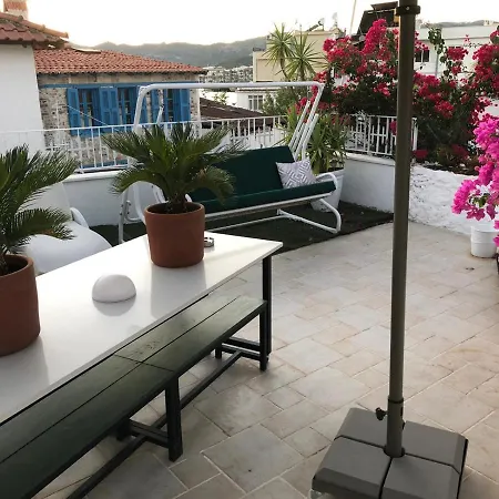 Aparthotel 8