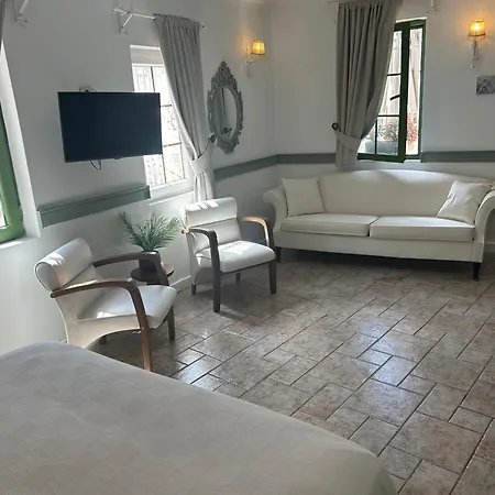 Aparthotel 8 3*