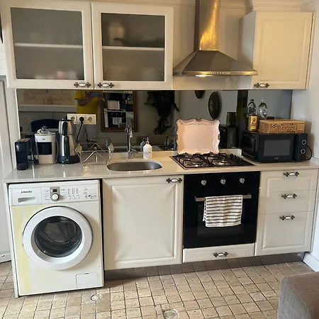 Ξενοδοχείο με διαμερίσματα 8