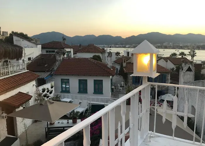 8 Aparthotel