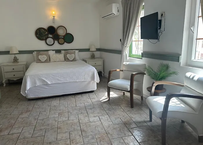 Aparthotel 8 4*