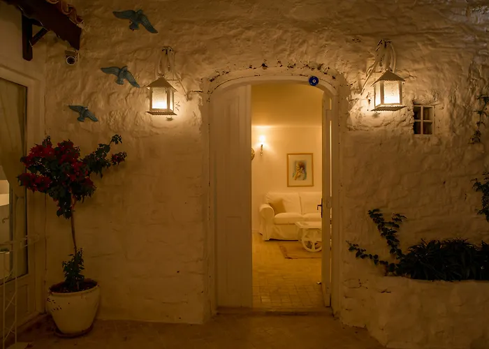8 Aparthotel 4*