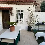 8 Aparthotel 4*