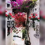 Aparthotel 8 4*