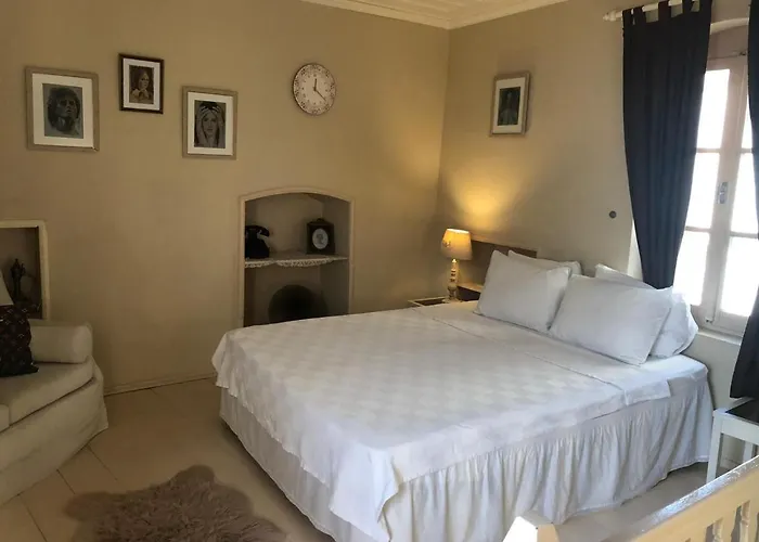 8 Hotel apartamentowy