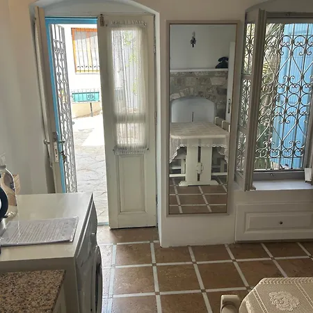 Hotel de apartamente 8