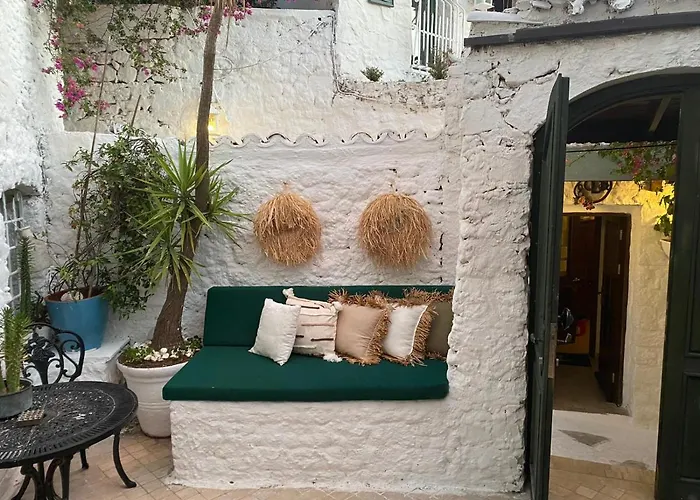 Ξενοδοχείο με διαμερίσματα 8 Μαρμαρίς