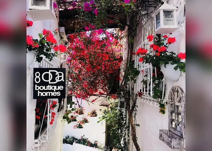 Ξενοδοχείο με διαμερίσματα 8 4*